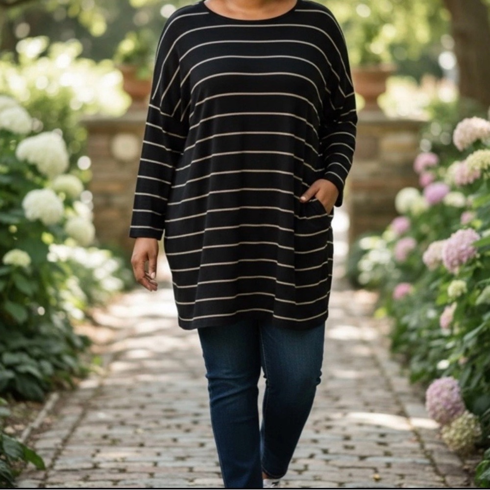 Chico's Womens Size 2 (Large) Black Striped 3/4 Sleeve T-Shirt Dress Top Stretch
